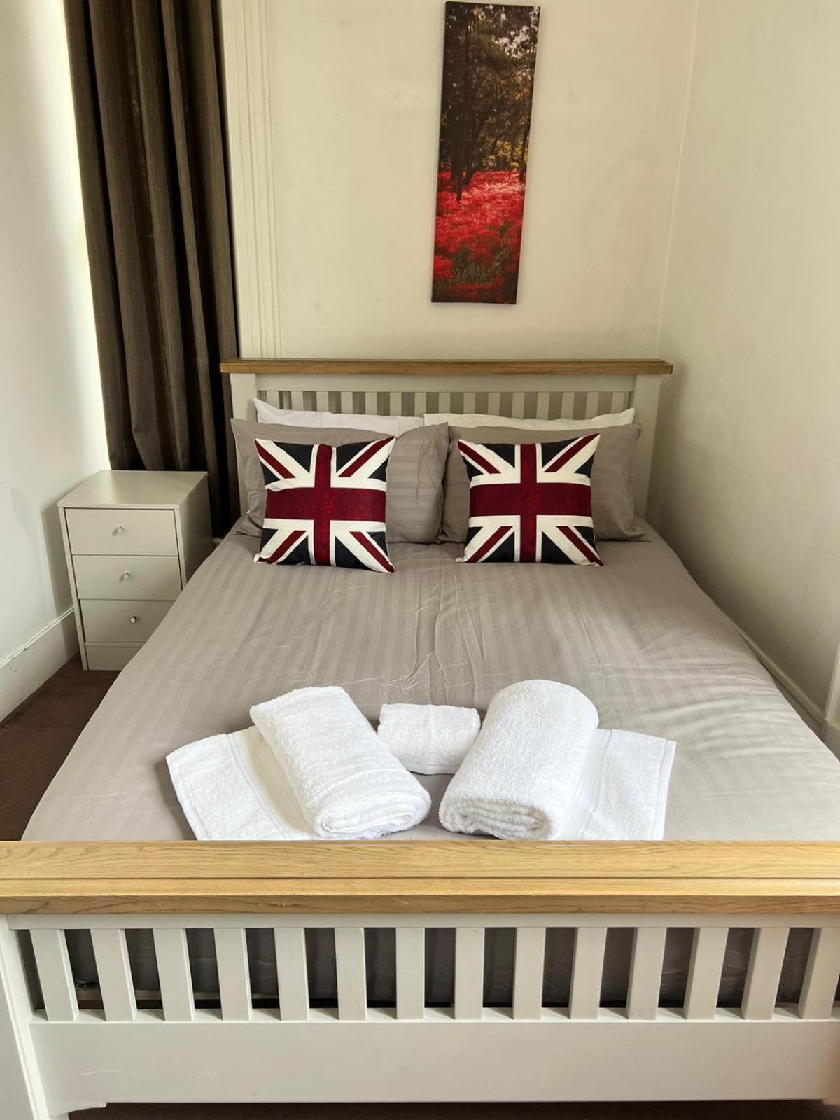 Islington Budget Guesthouse Лондон Екстериор снимка